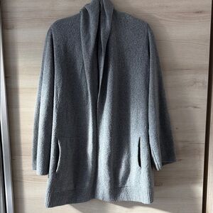 Vince Elegant Gray Cowl Neck Sweater